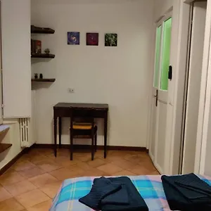 https://lanza-tomasi-apartment-centre.it-romehotels.com